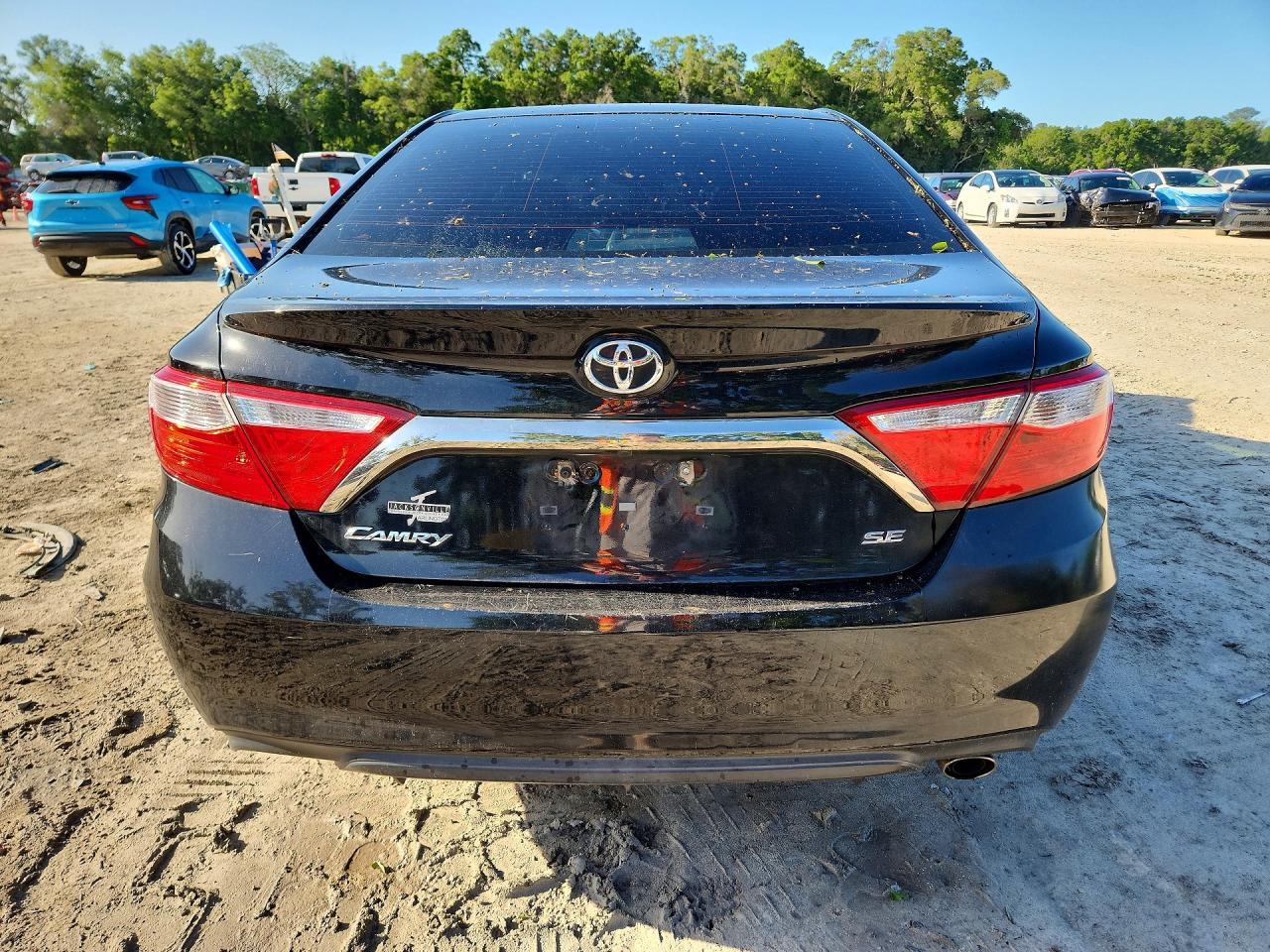 2017 Toyota Camry Se - Фото 6