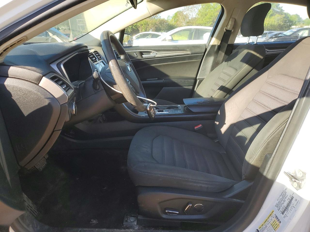 2017 Ford Fusion Se - Фото 7