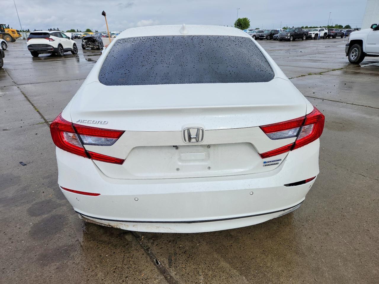 2018 Honda Accord Touring Hybrid - Фото 6