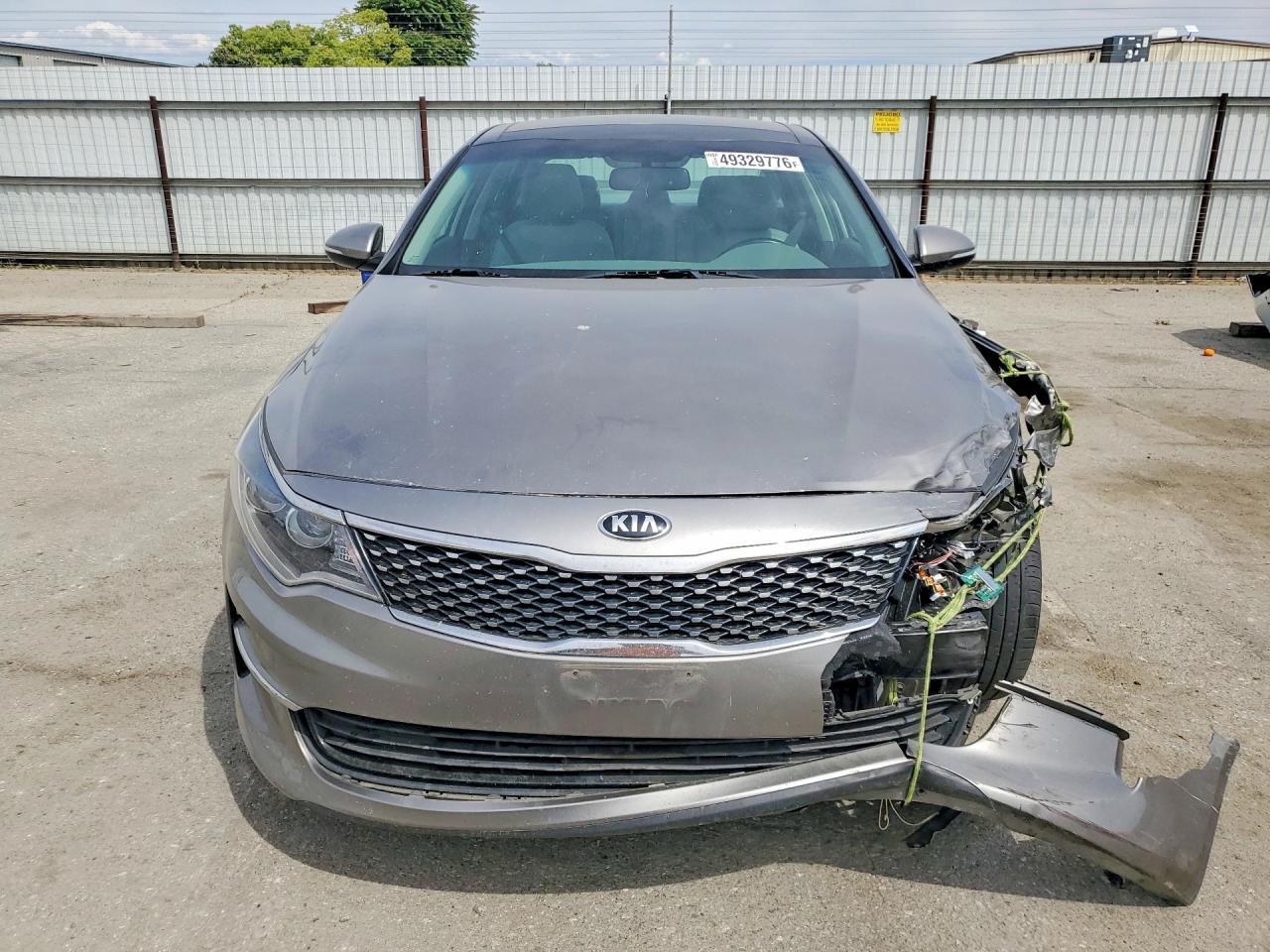 2016 Kia Optima Ex - Image 5