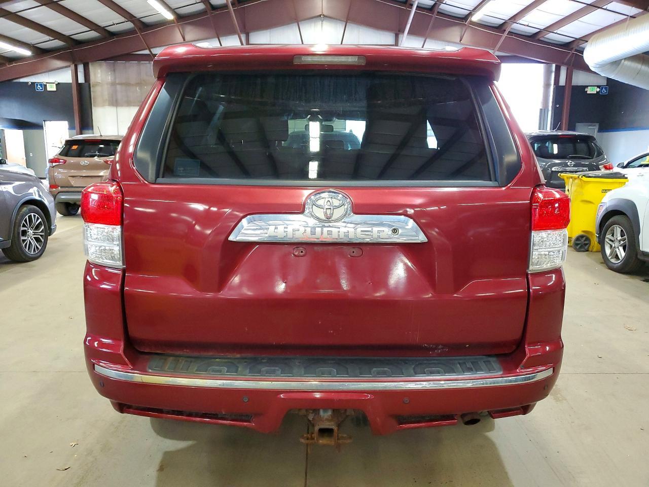 2011 Toyota 4Runner - Фото 6