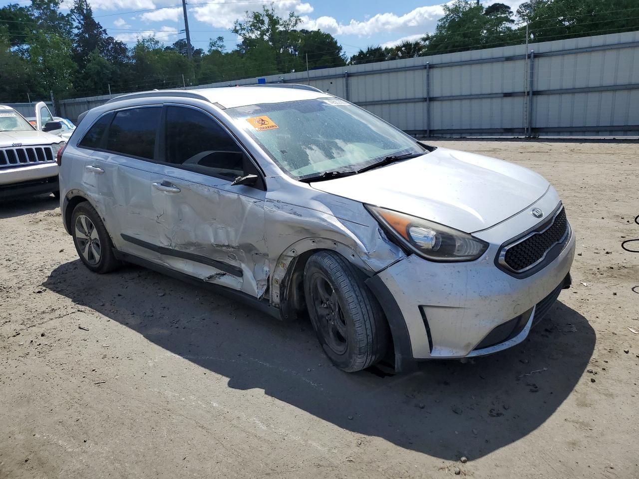 2019 Kia Niro Lx - Фото 4