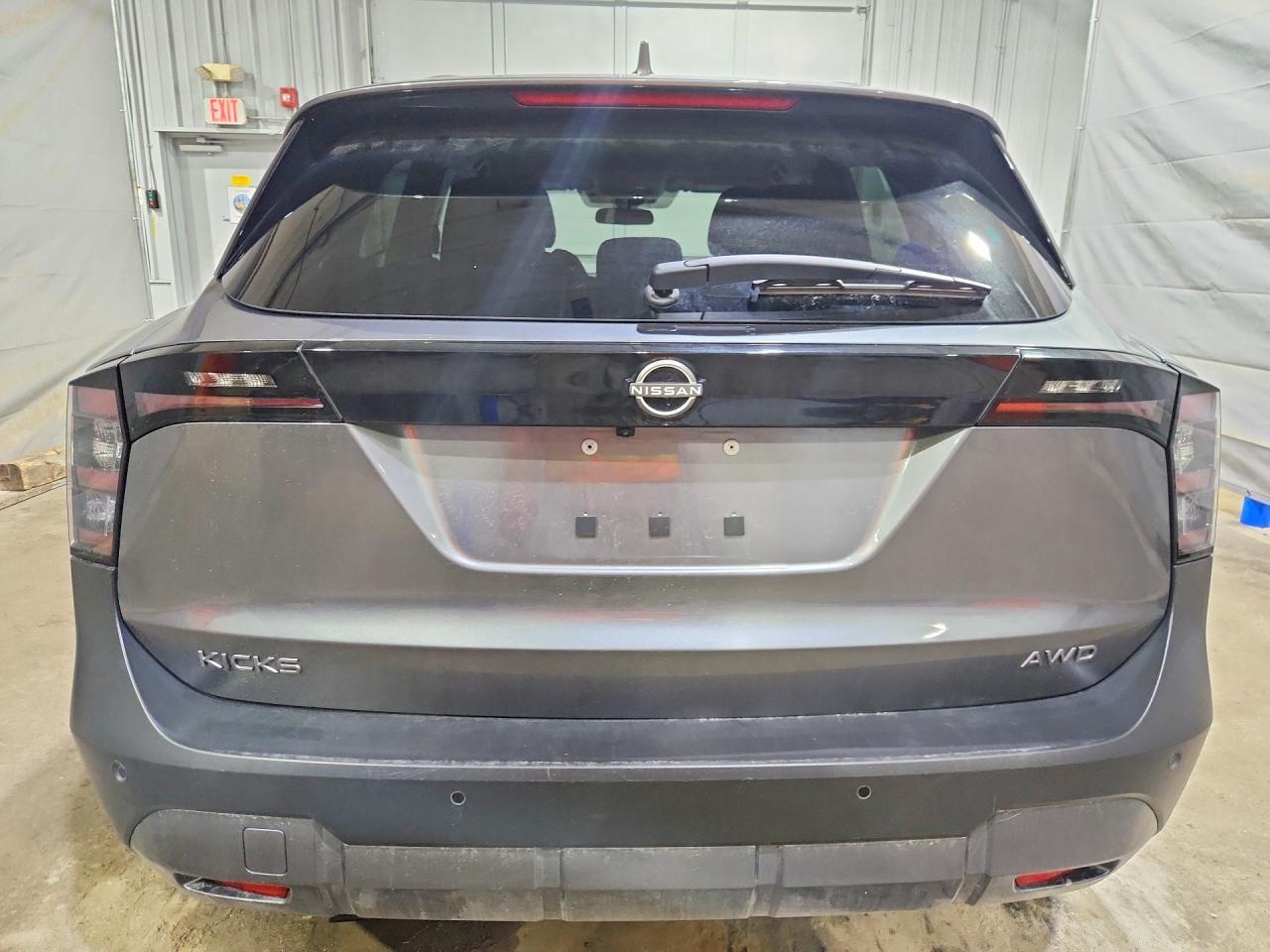 2025 Nissan Kicks Sv - Image 6
