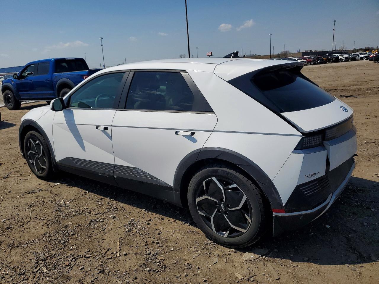 2023 Hyundai Ioniq 5 Sel - Image 2