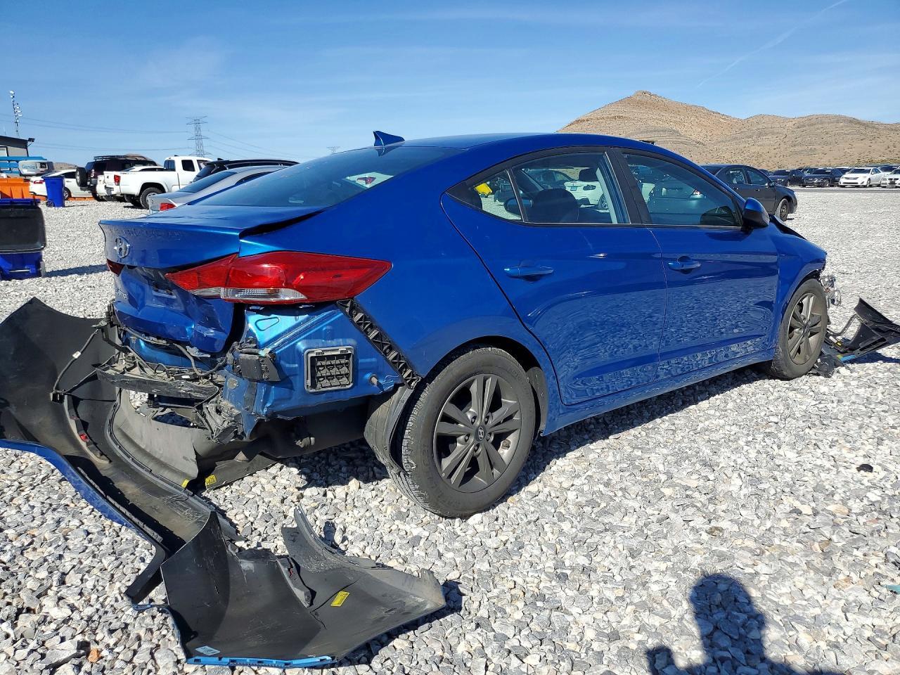 2017 Hyundai Elantra Value Edition - Фото 3