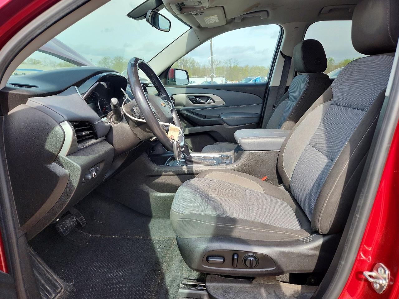 2018 Chevrolet Traverse Lt - Фото 7