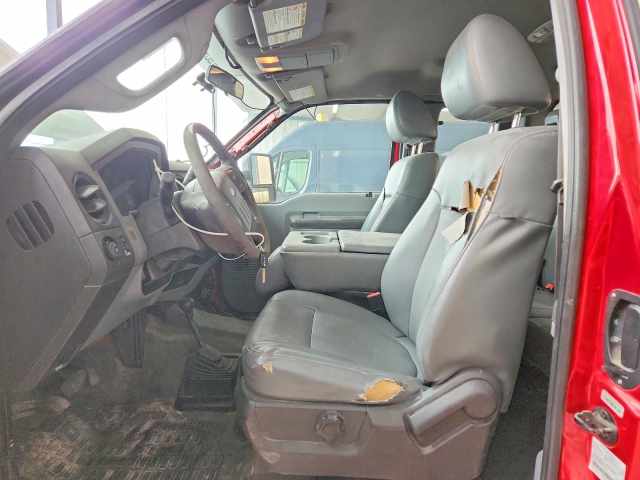 2015 Ford F250 Super Duty - Фото 7