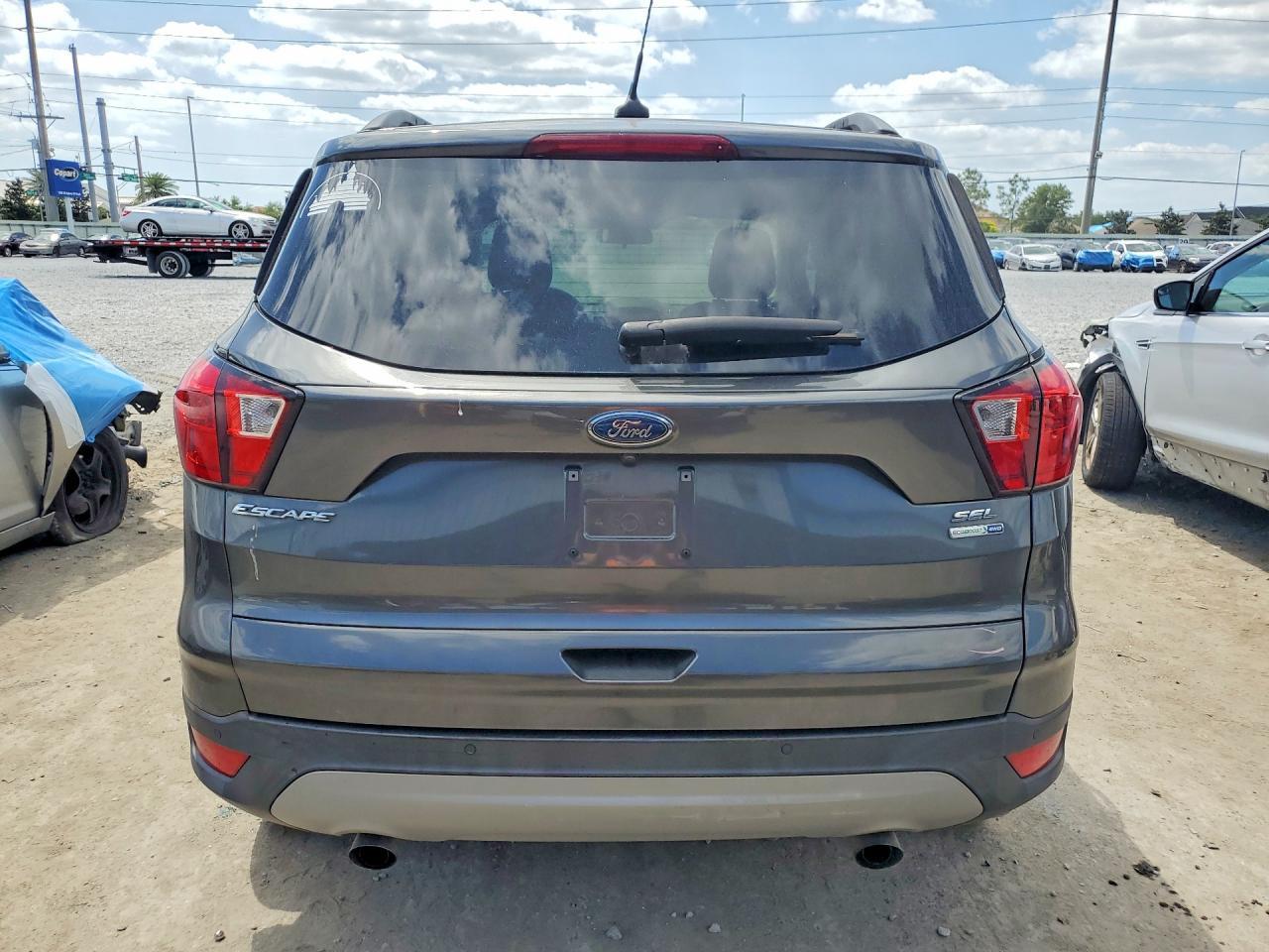 2019 Ford Escape Sel - Фото 6