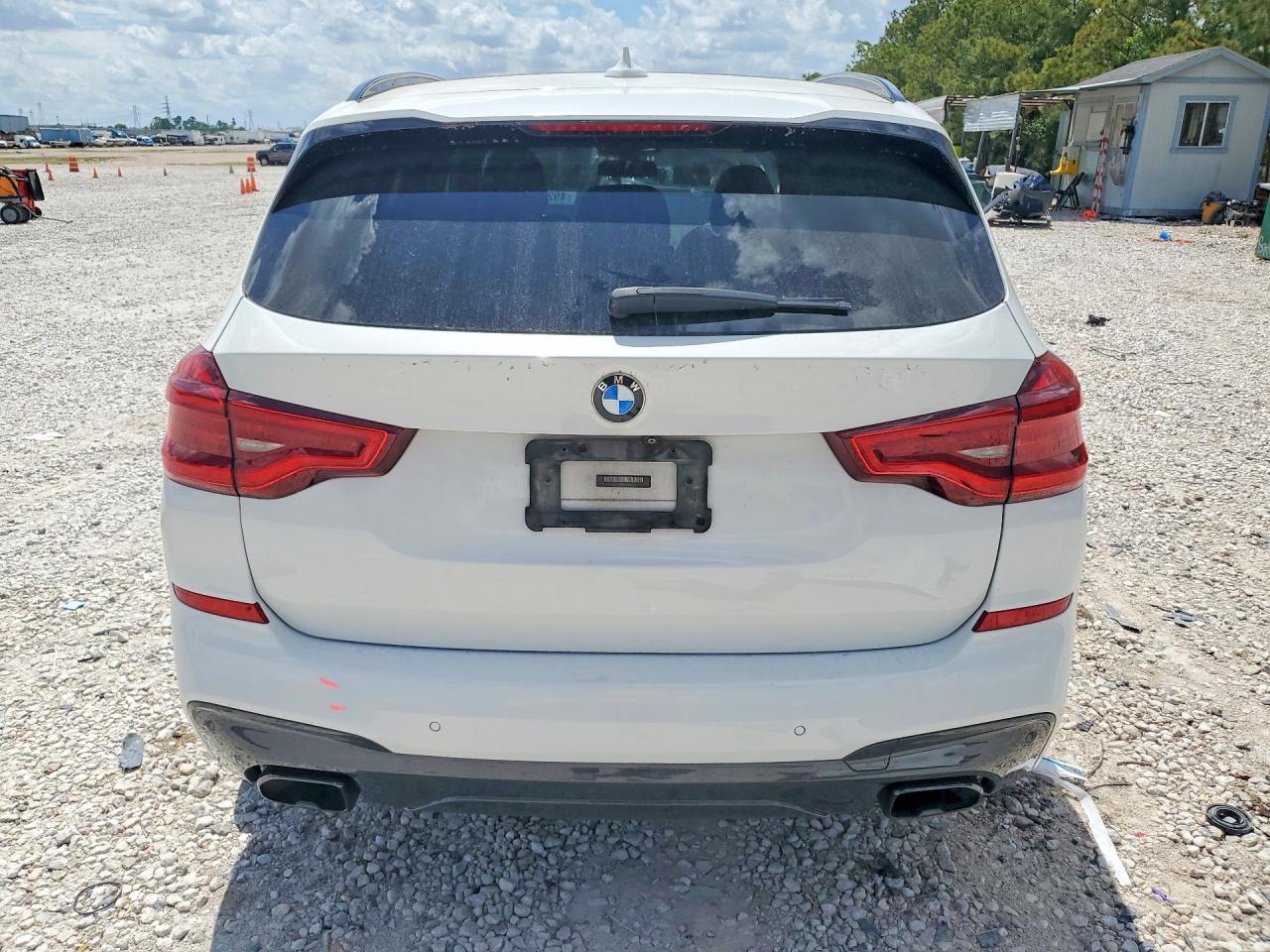 2020 BMW X3 xDrivem40I - Image 6