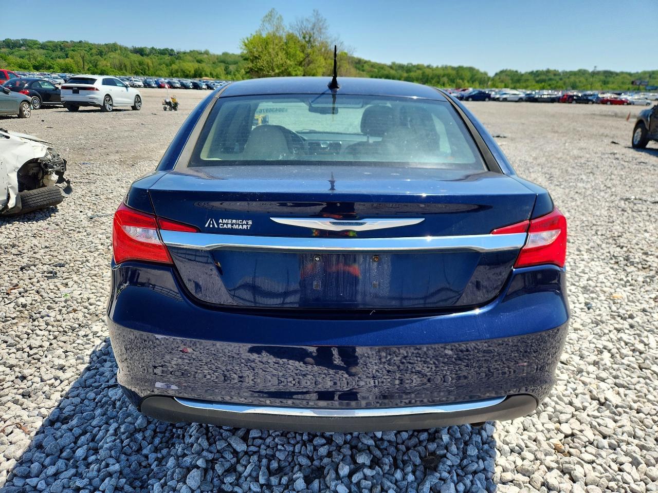 2013 Chrysler 200 Touring - Image 6