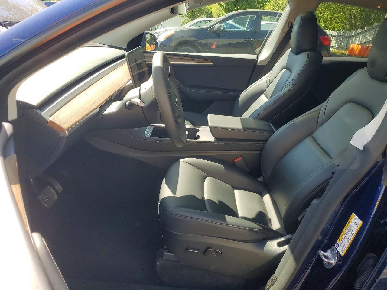 2023 Tesla Model Y - Фото 7