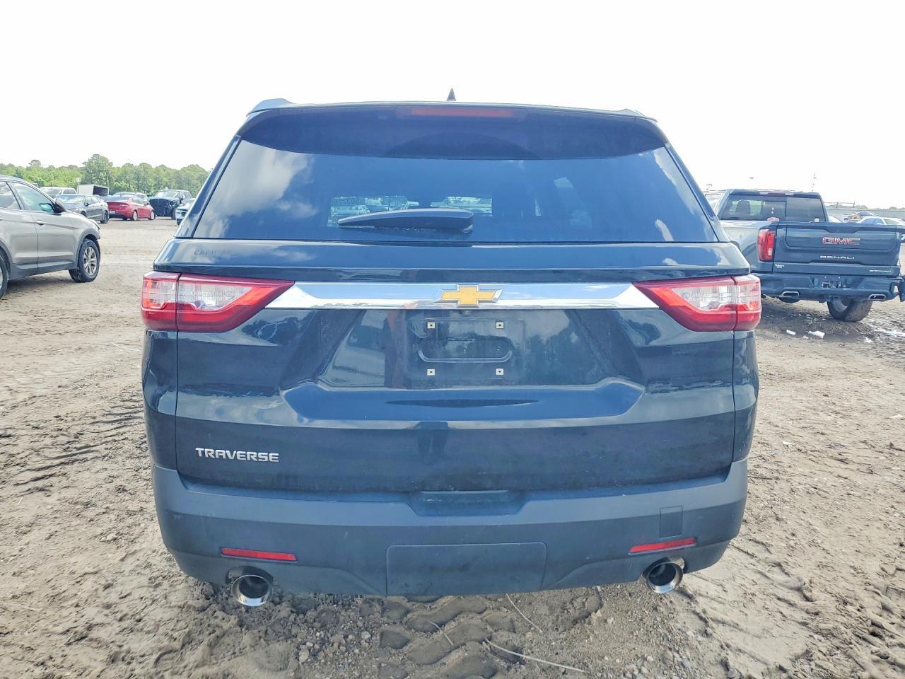 2019 Chevrolet Traverse Ls - Фото 6