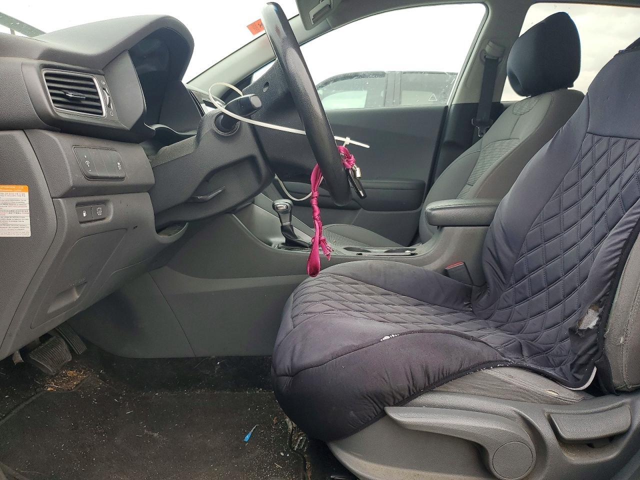2017 Kia Niro Lx - Image 7