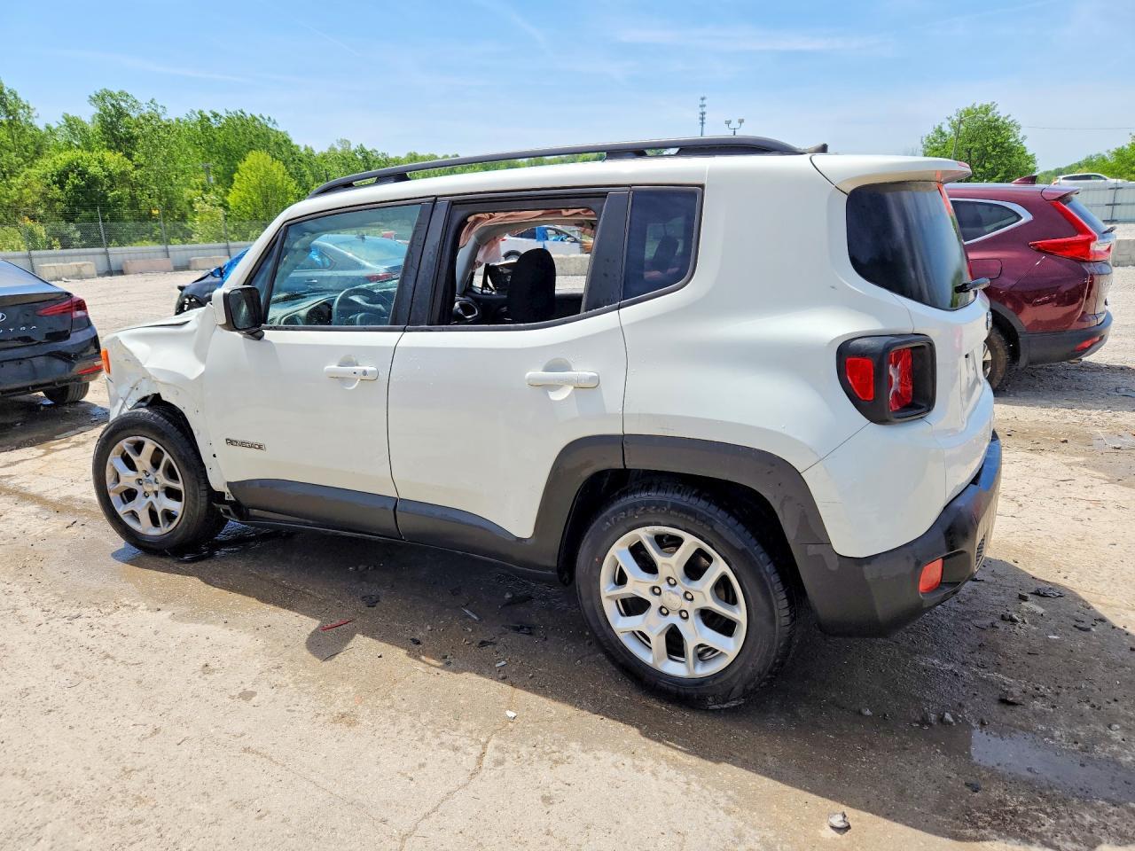 2018 Jeep Renegade Latitude - Фото 2
