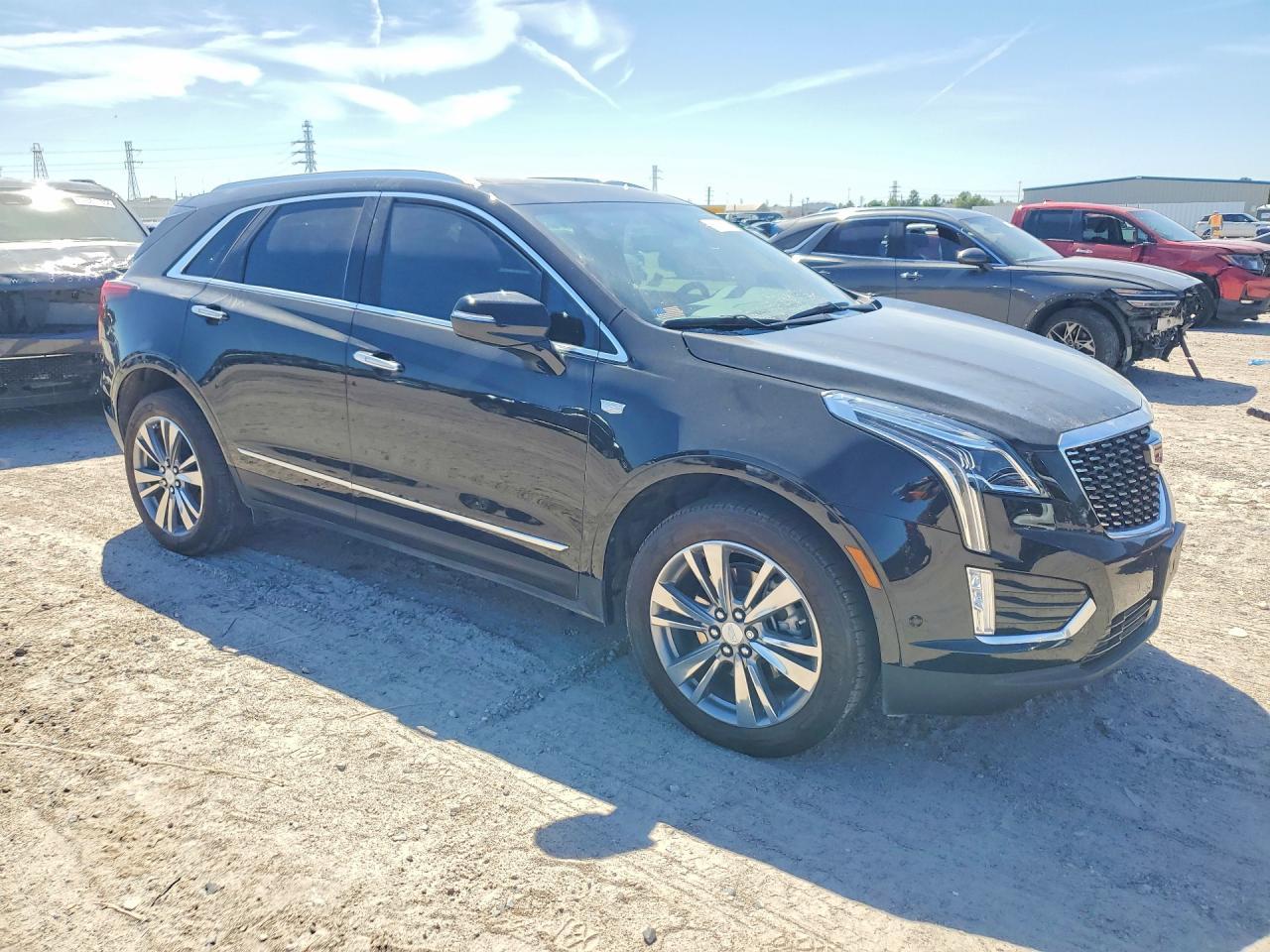 2022 Cadillac Xt5 Premium Luxury - Image 4