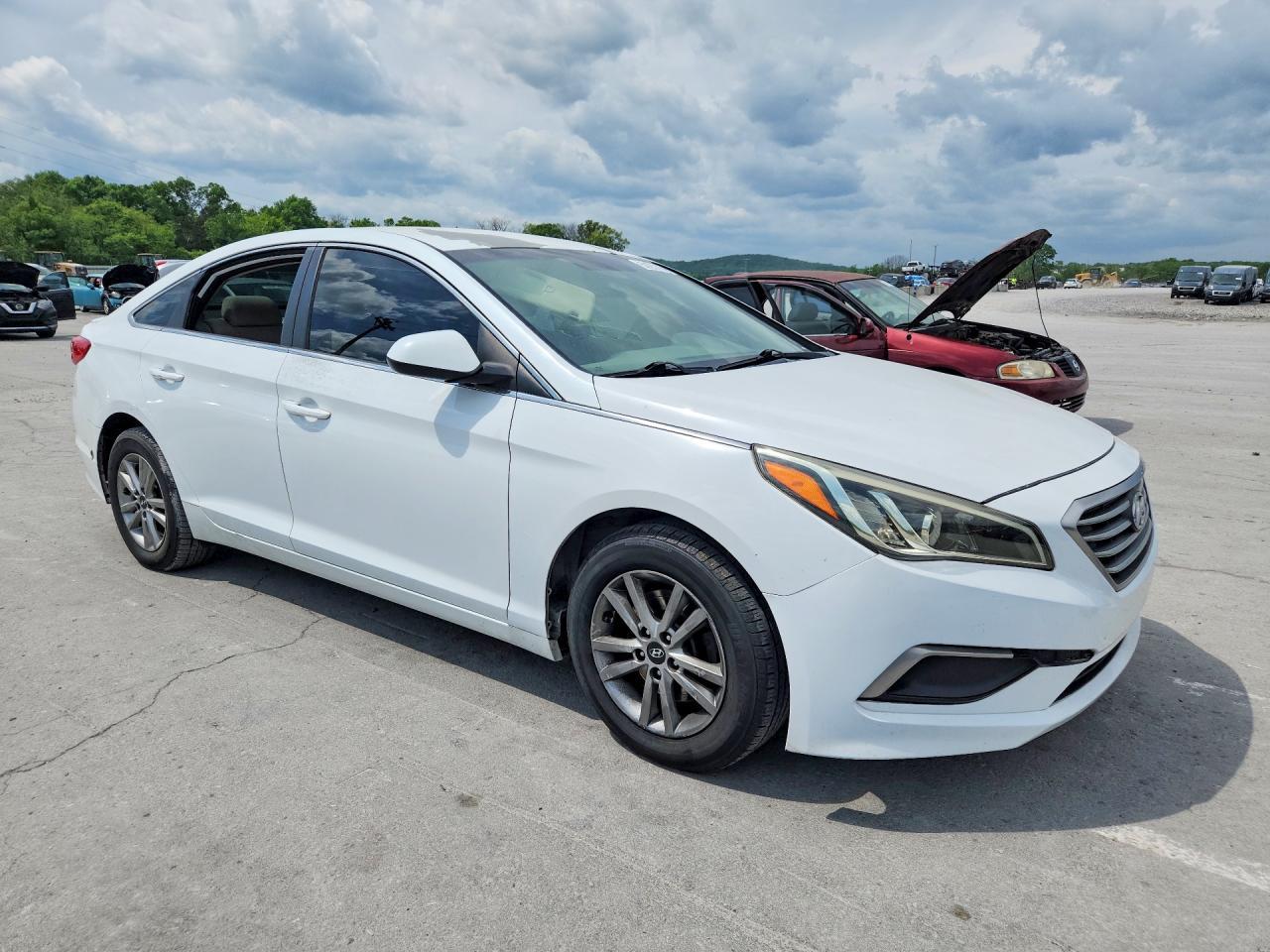 2017 Hyundai Sonata Se - Фото 4