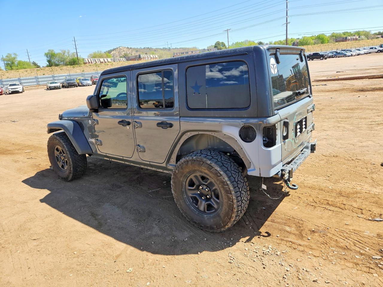 2019 Jeep Wrangler Unlimited Sport - Фото 2
