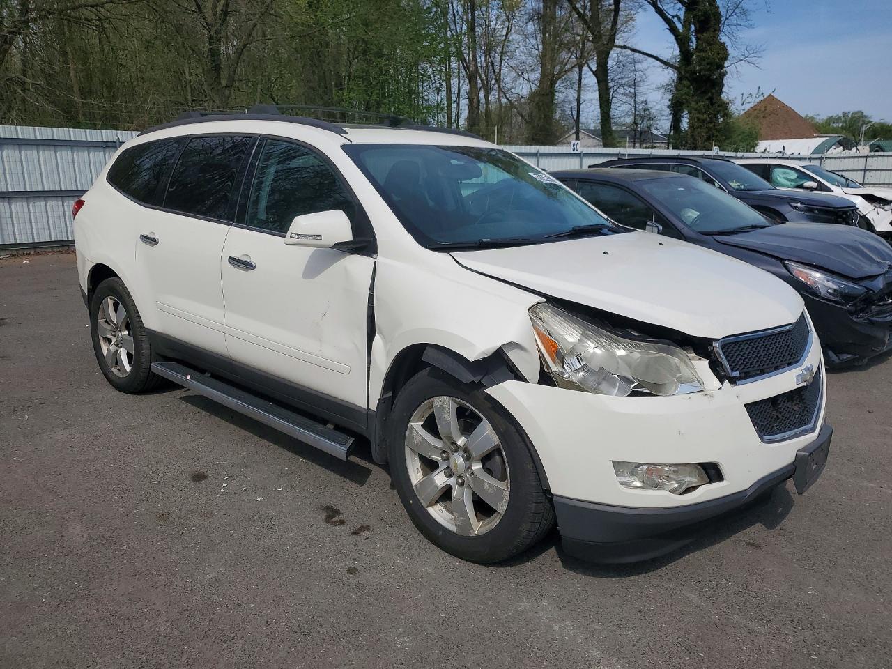 2011 Chevrolet Traverse Lt - Фото 4
