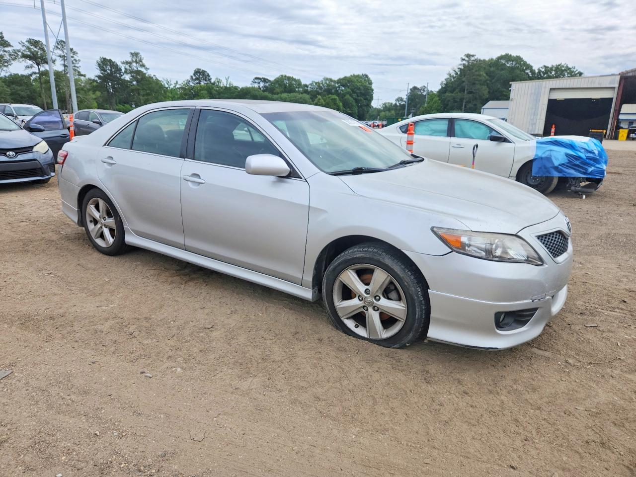 2010 Toyota Camry Se - Фото 4