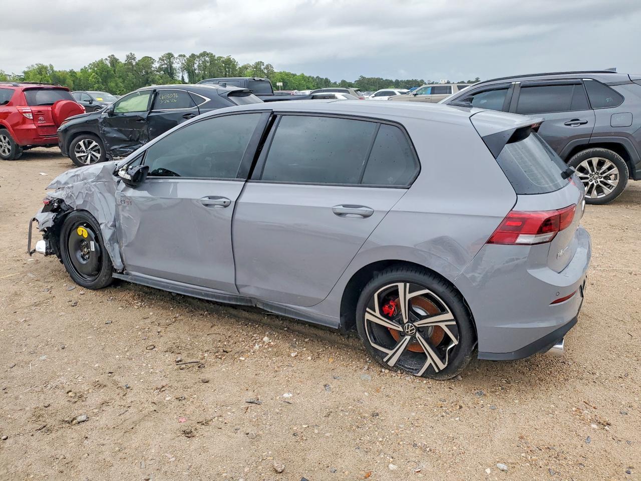 2025 Volkswagen Gti Se - Image 2