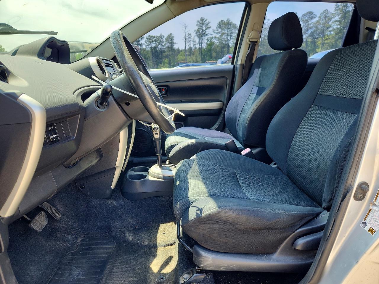 2006 Scion Xa Base - Фото 7