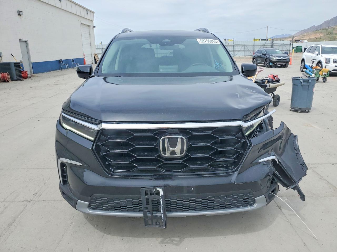 2025 Honda Pilot Elite - Image 5