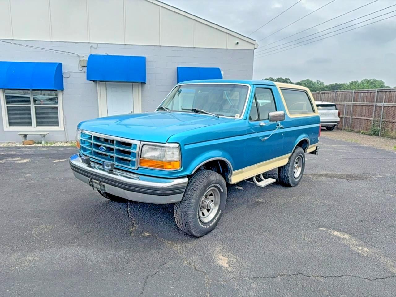 1990 Ford Bronco U100 - Image 2