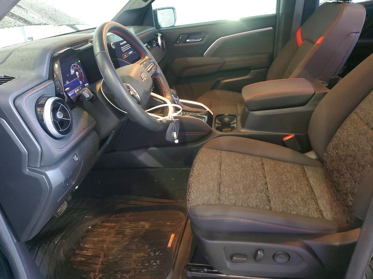 2024 Chevrolet Colorado Z71 - Фото 7