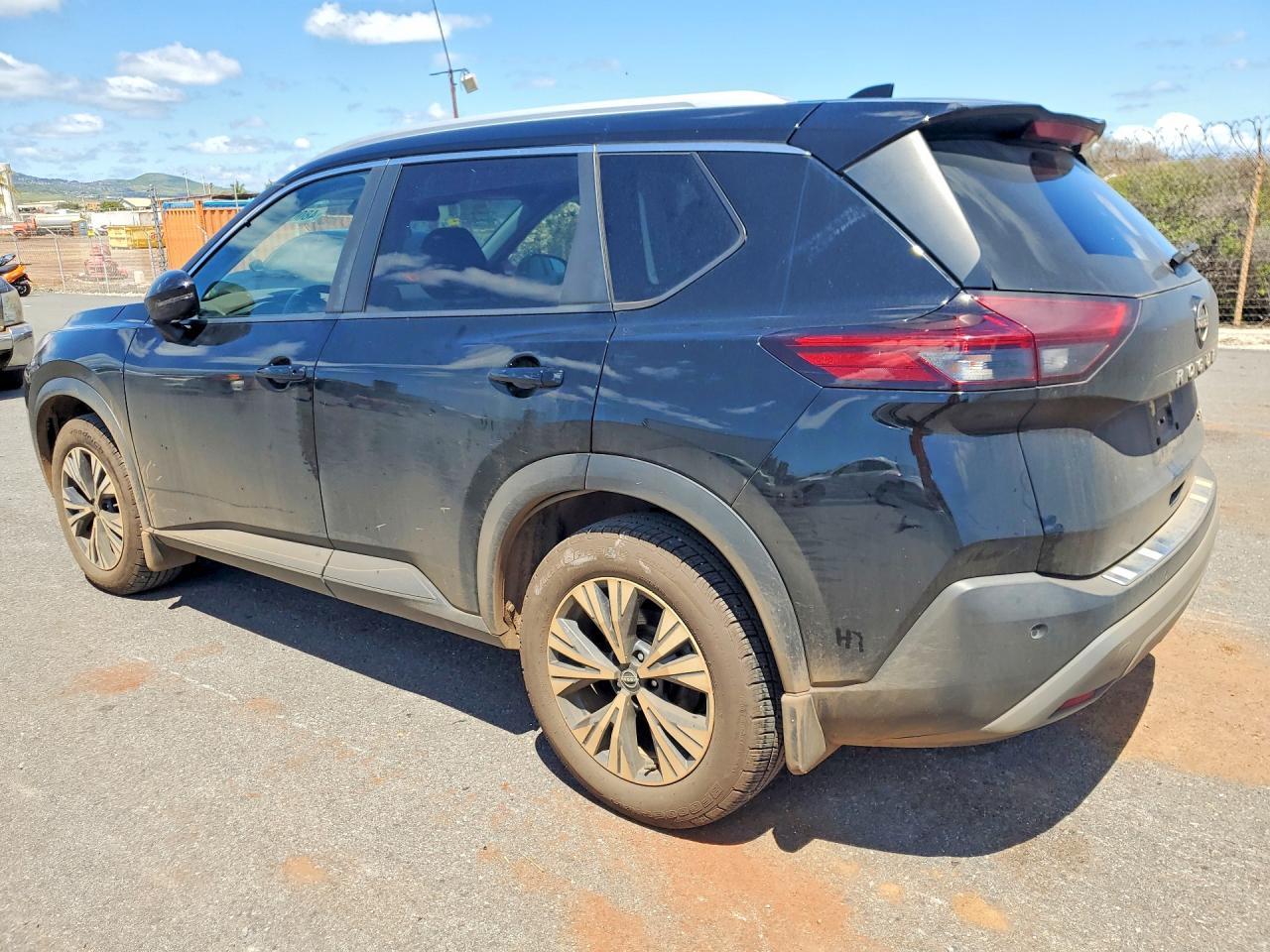 2022 Nissan Rogue Sv - Фото 2