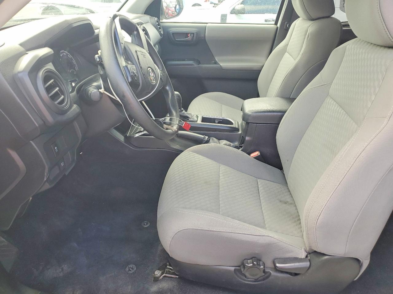 2022 Toyota Tacoma Sr - Image 7