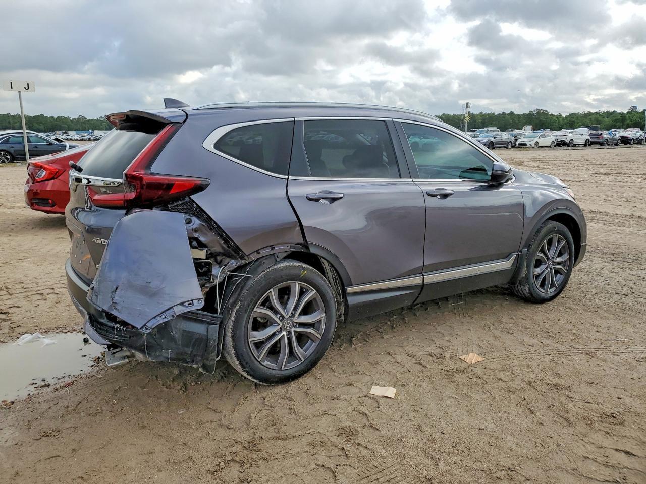 2022 Honda Cr-V Touring - Image 3