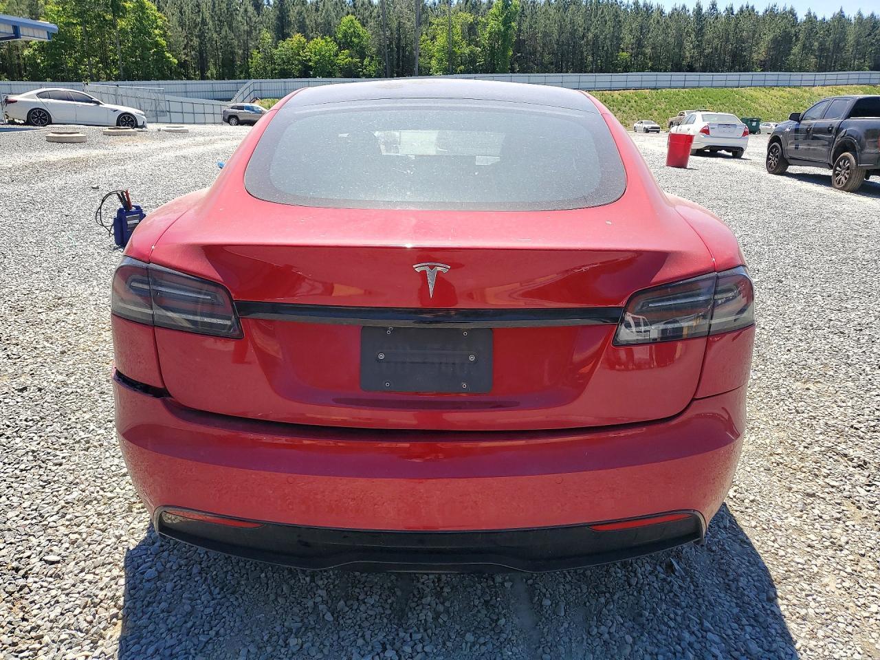 2022 Tesla Model S - Фото 6