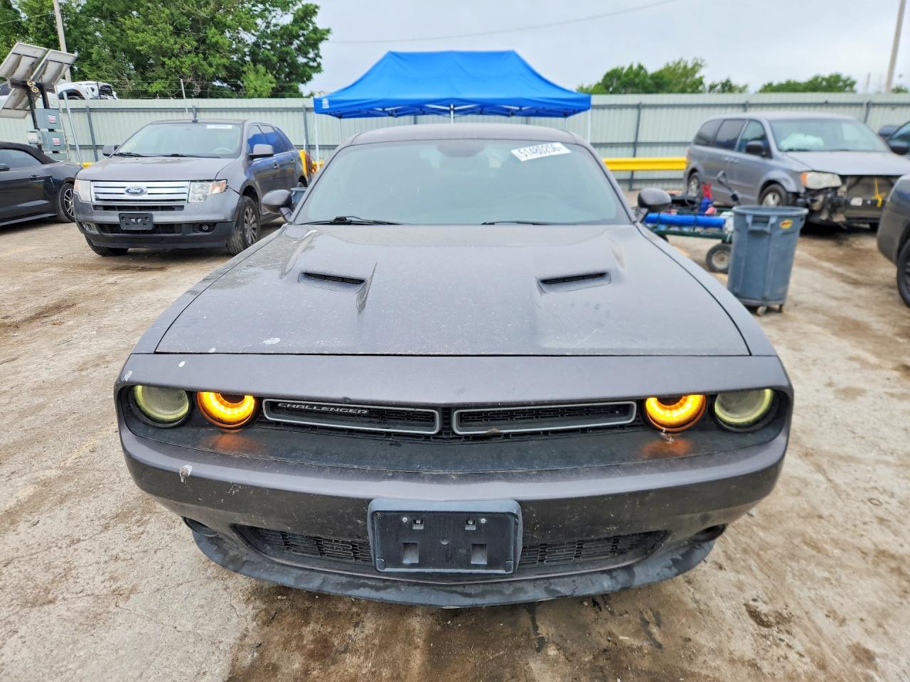 2015 Dodge Challenger Sxt - Image 5