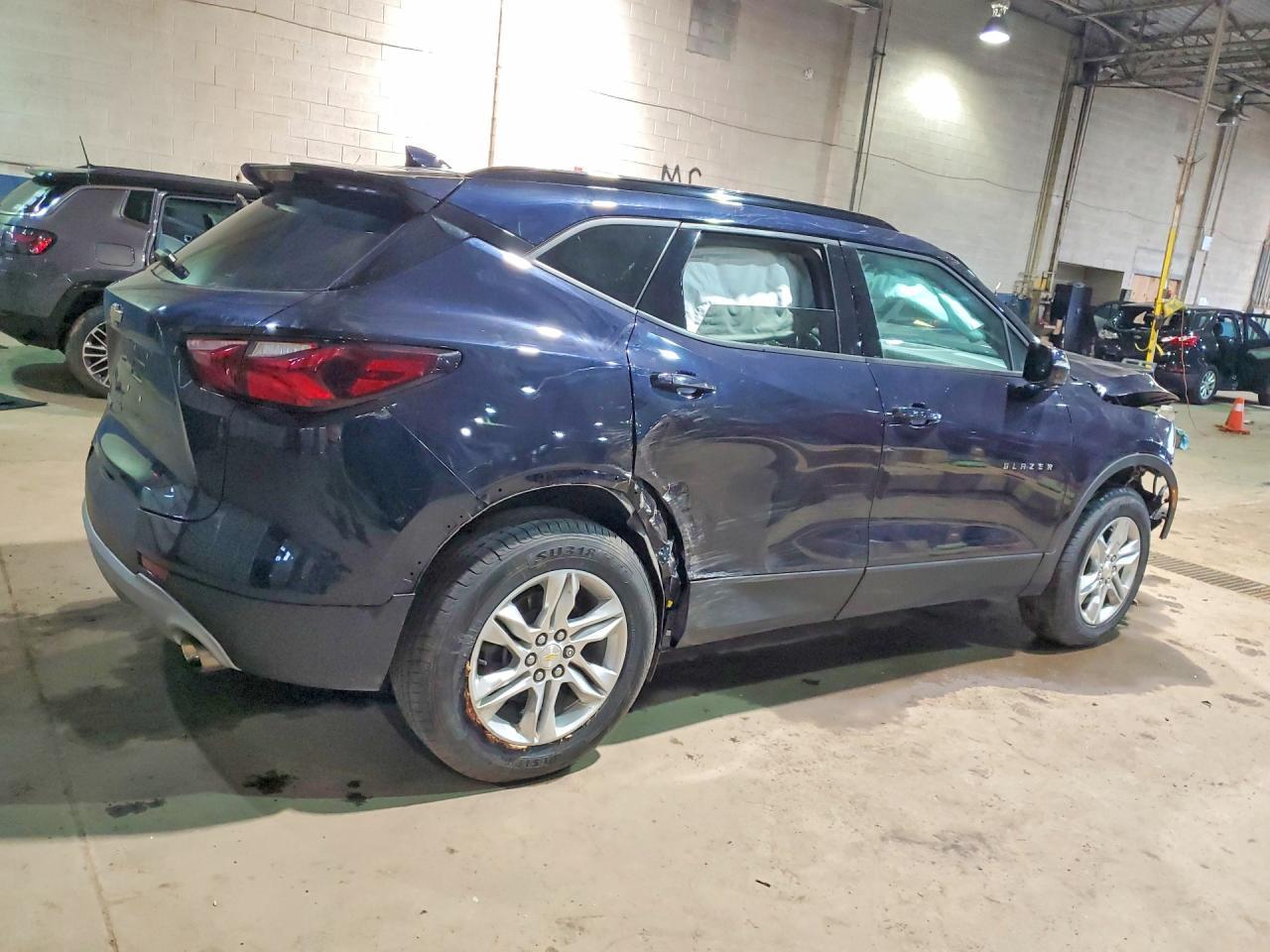 2020 Chevrolet Blazer 1Lt - Фото 3