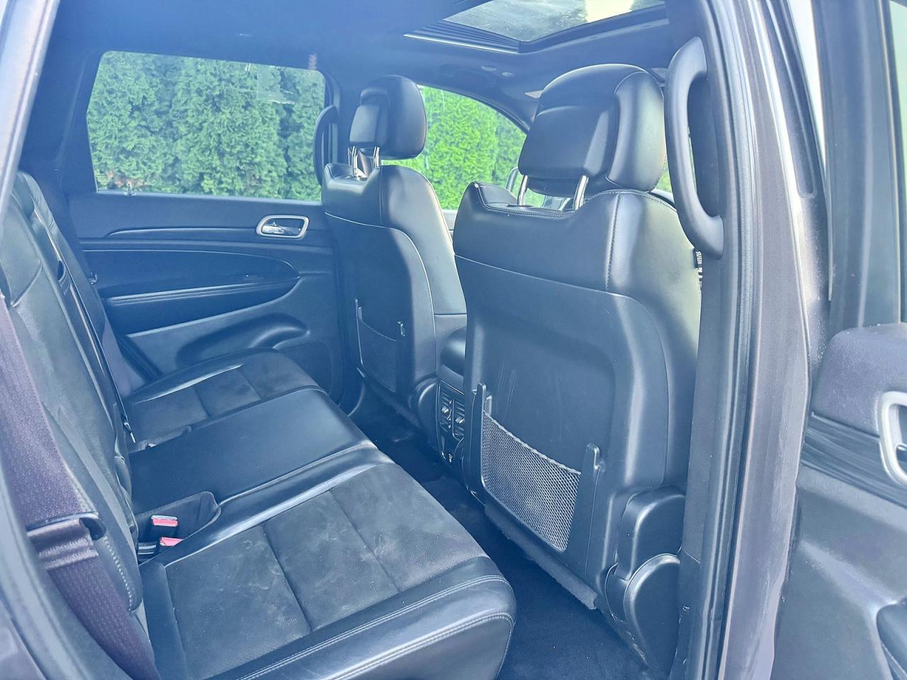 2020 Jeep Grand Cherokee Laredo - Image 6