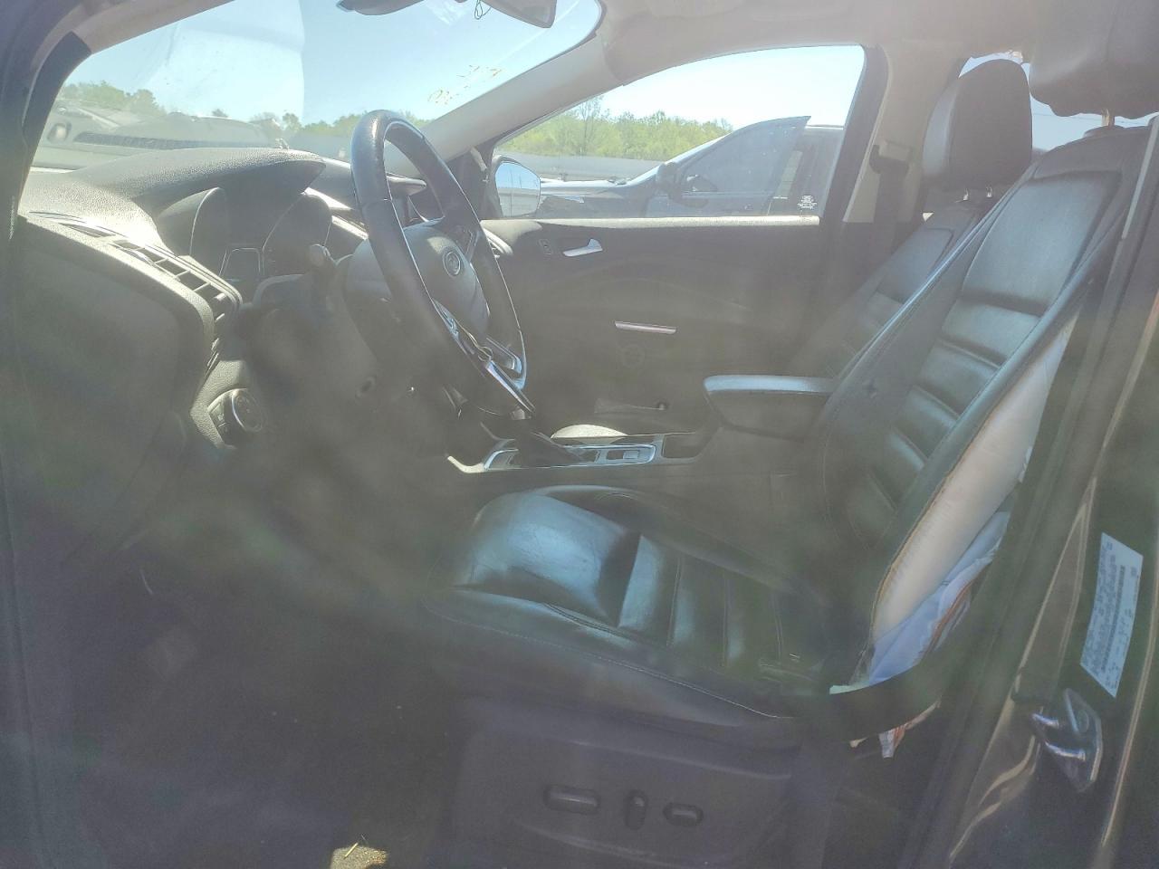 2017 Ford Escape Titanium - Image 7