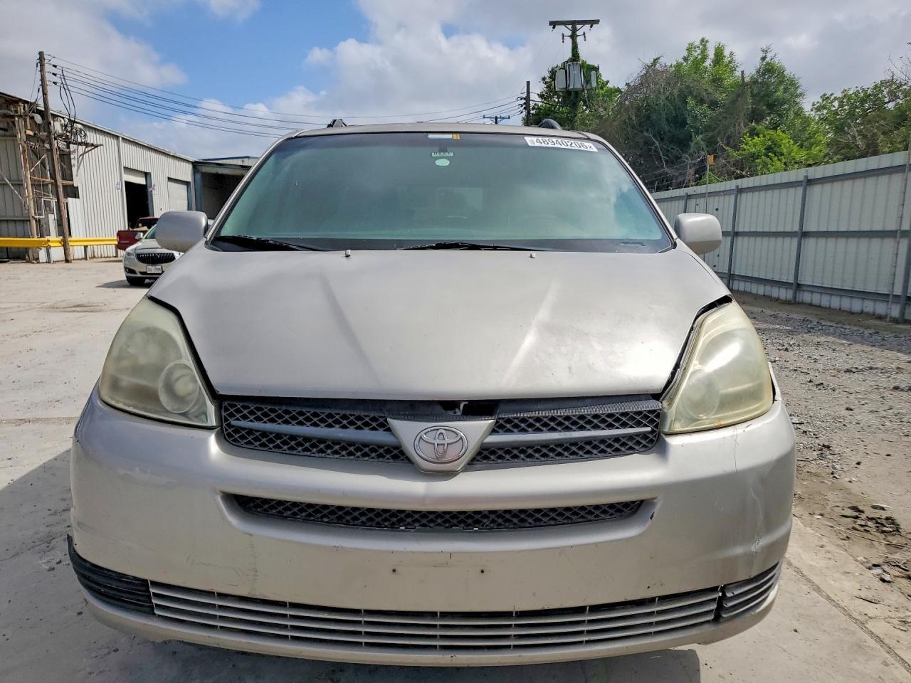 2005 Toyota Sienna Xle - Фото 5