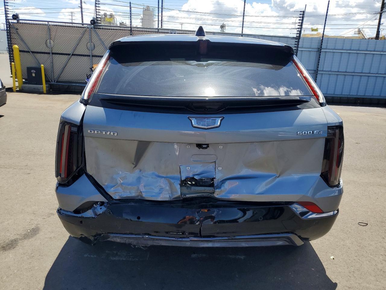 2025 Cadillac Optiq Sport - Фото 6
