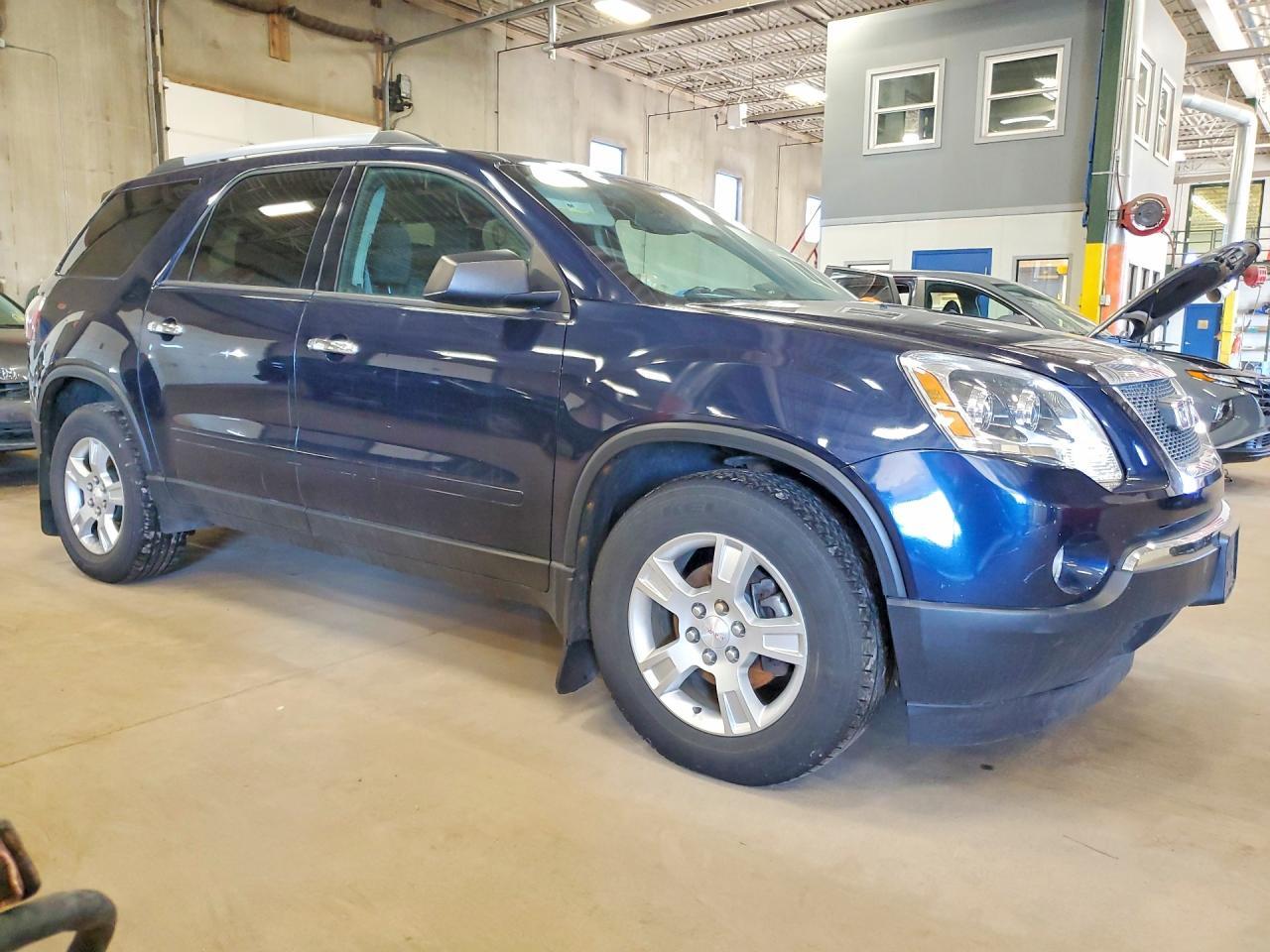 2011 GMC Acadia Sle - Image 4