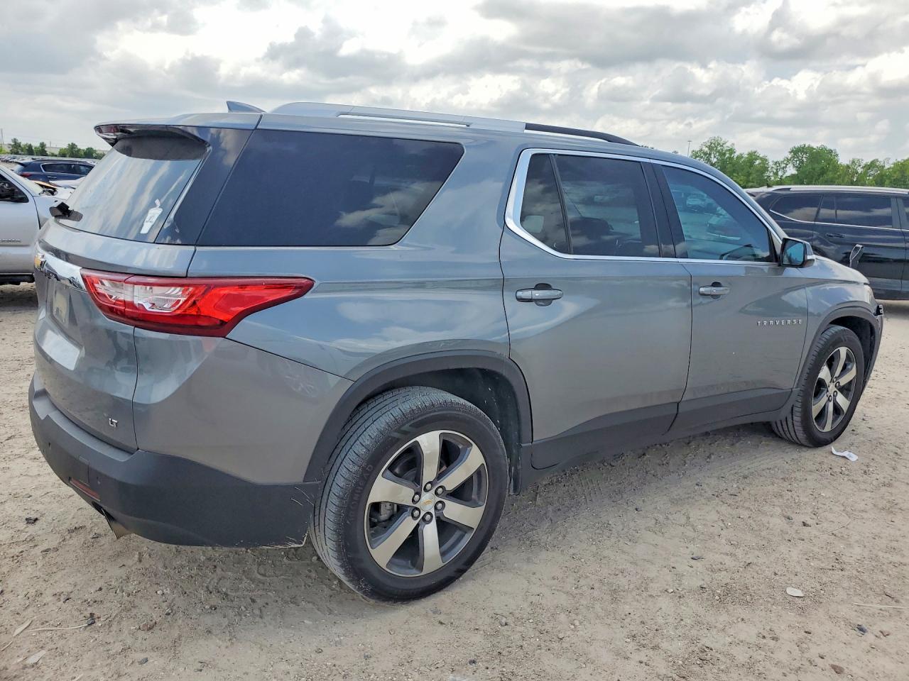 2018 Chevrolet Traverse Lt - Фото 3