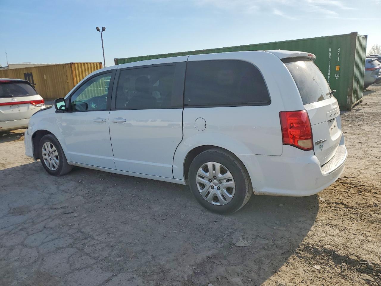 2018 Dodge Grand Caravan Se - Image 2