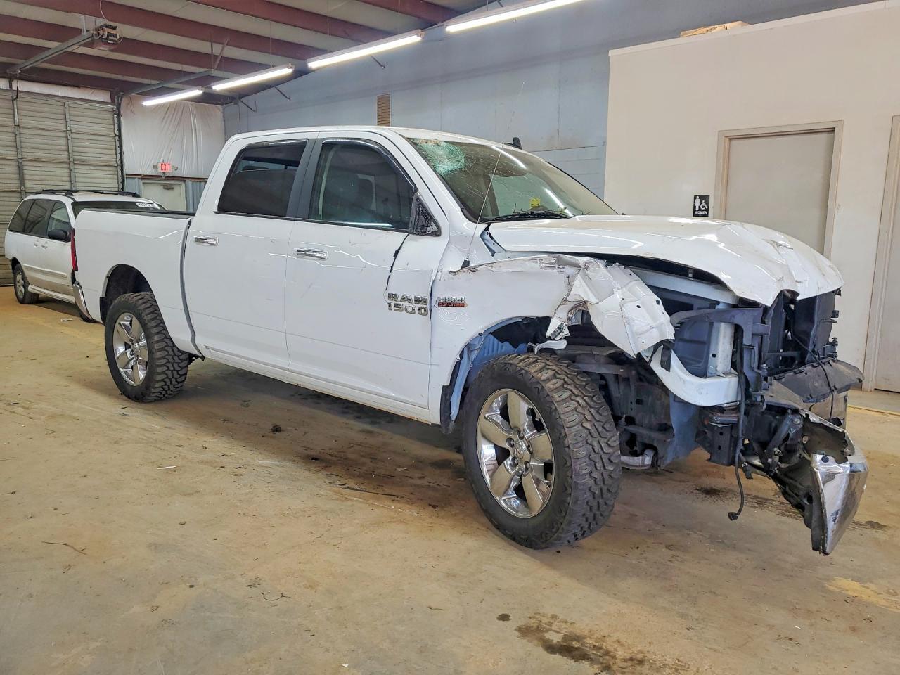 2017 Ram 1500 Slt - Image 4