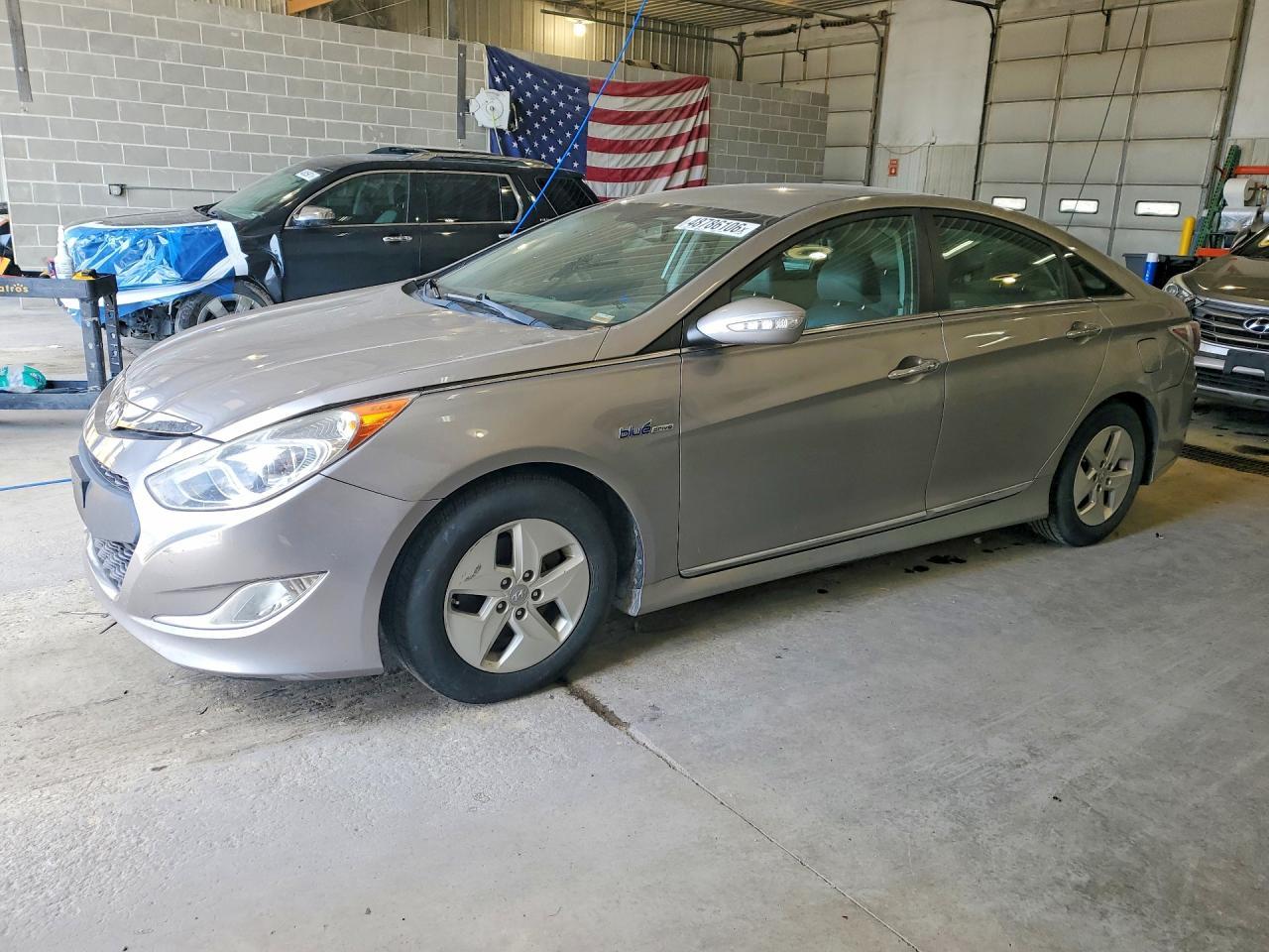 2012 Hyundai Sonata Hybrid Base