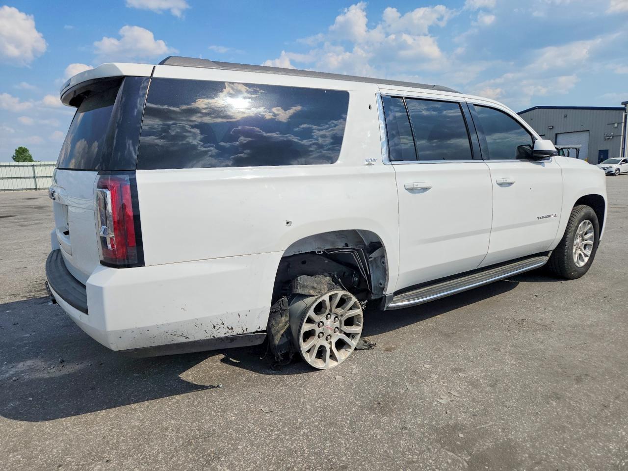 2019 GMC Yukon Xl K1500 Slt - Фото 3