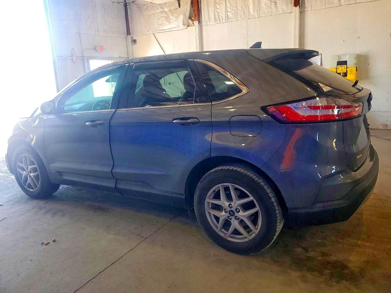 2021 Ford Edge Sel - Фото 2