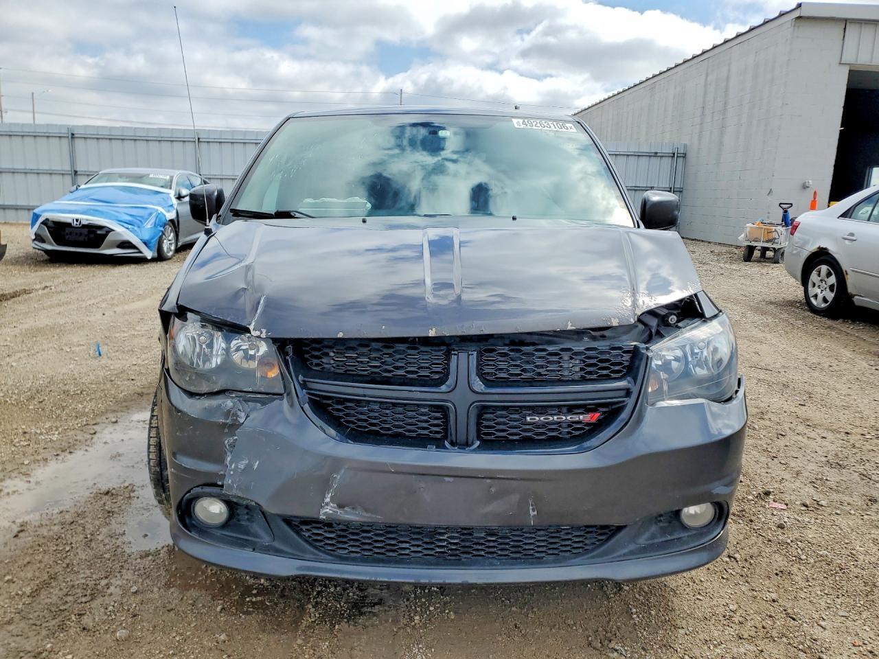 2017 Dodge Grand Caravan Sxt - Фото 5
