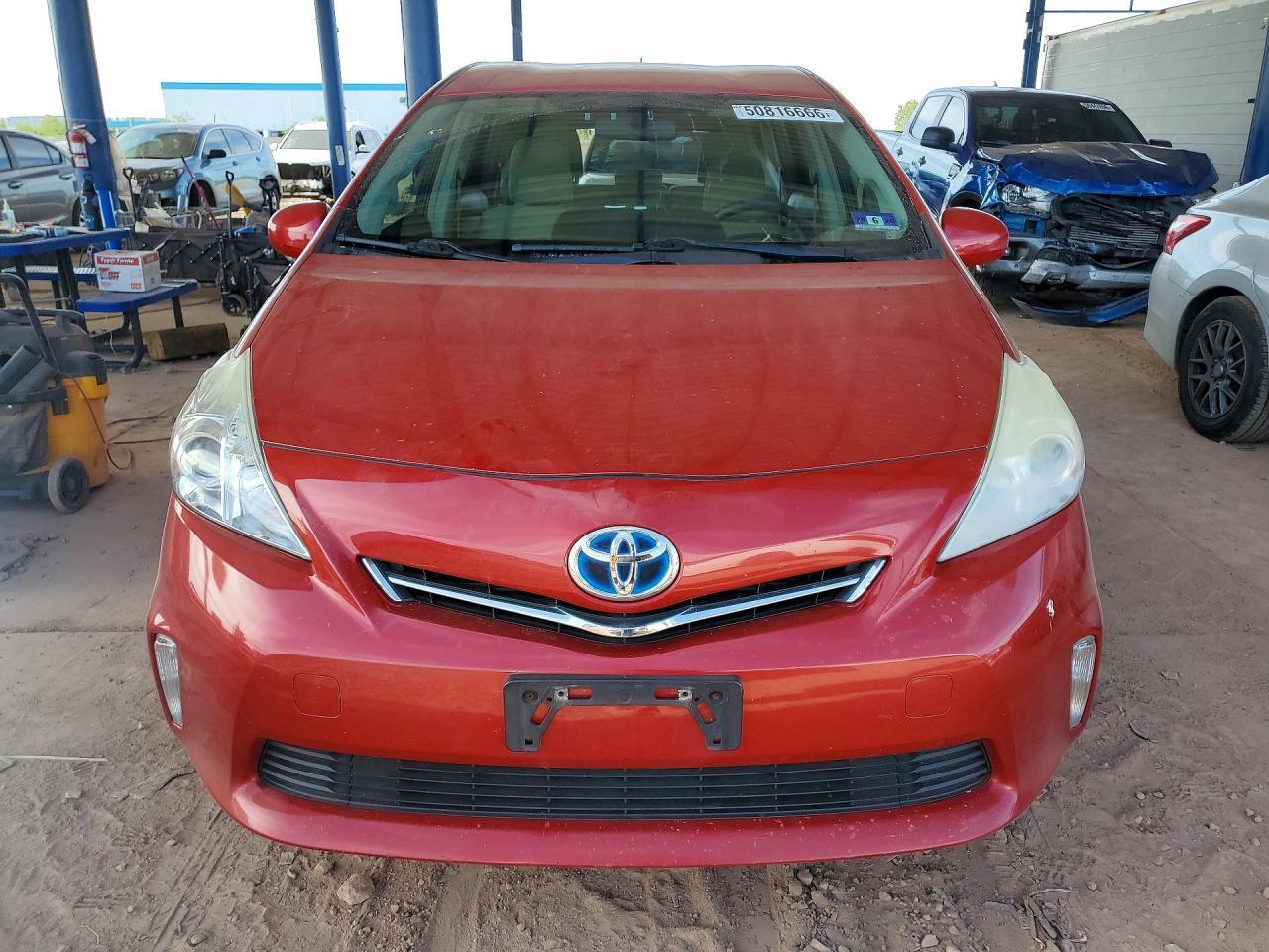 2012 Toyota Prius V Three - Фото 5