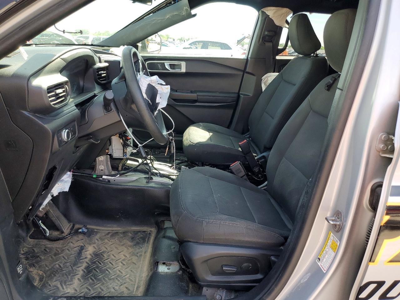 2022 Ford Explorer Police Interceptor - Image 7