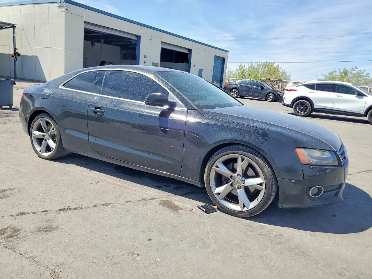 2011 Audi A5 Premium Plus - Фото 4