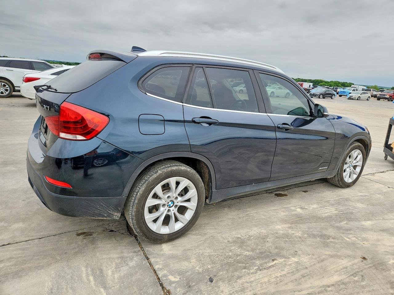 2014 BMW X1 xDrive28I - Image 3